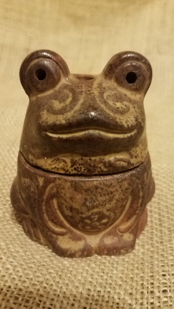 Vintage MCM 5 Hole 2 Piece Frog/Toad Pottery Incense Burner