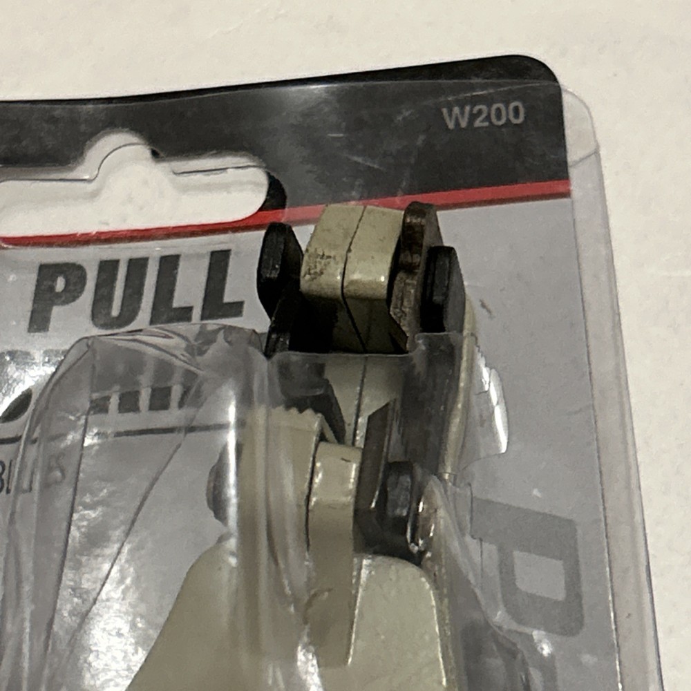 PERFORMANCE TOOL CUT AND PULL WIRE STRIPPER W200