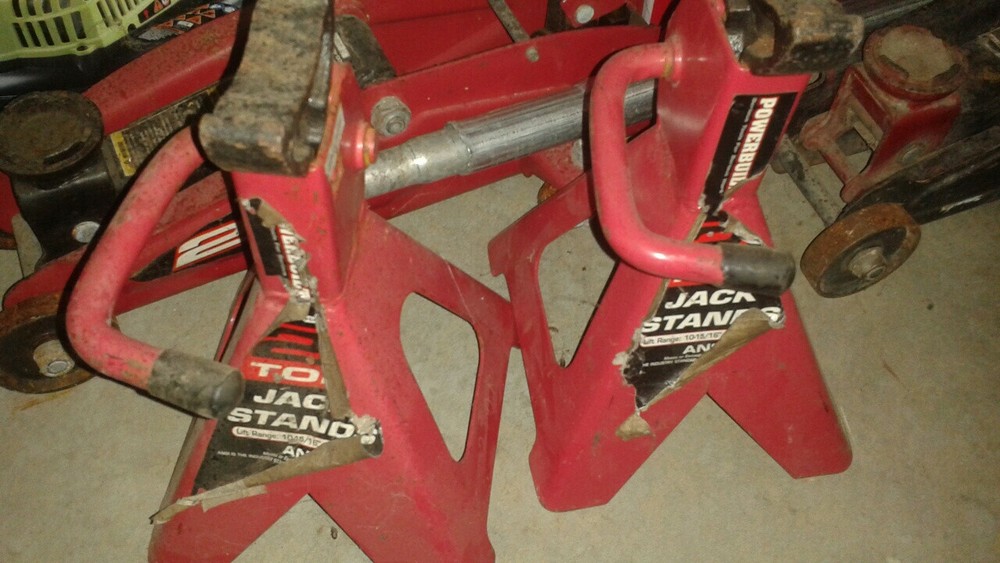 vehicle stands - general use jacks - used - nice