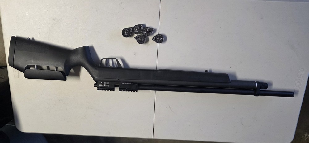 Benjamin Armada .25 Air Riffle - Black (BTAP25)