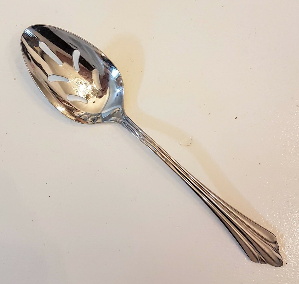 Reed & Barton SARAJEVO Select Pierced Serving Spoon Stainless Ribbed Handle