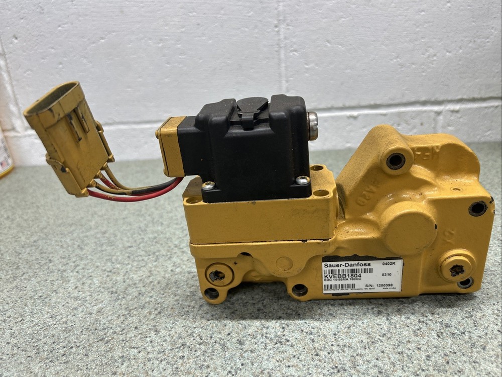 KVEBB1804 Danfoss Series 90 electronic displacement controller