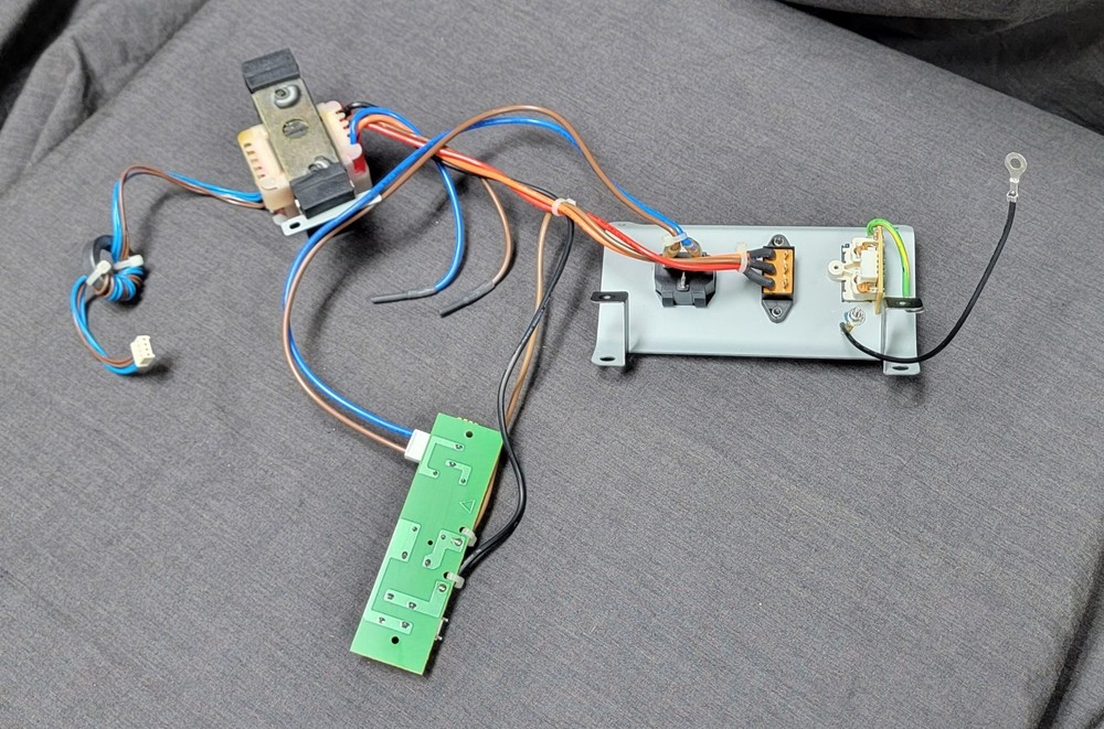 Numark TT200 Turntable Power Supply Board / Transformer