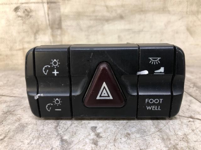 2008-2021 Freightliner CASCADIA SWITCH Dash Panel - Used