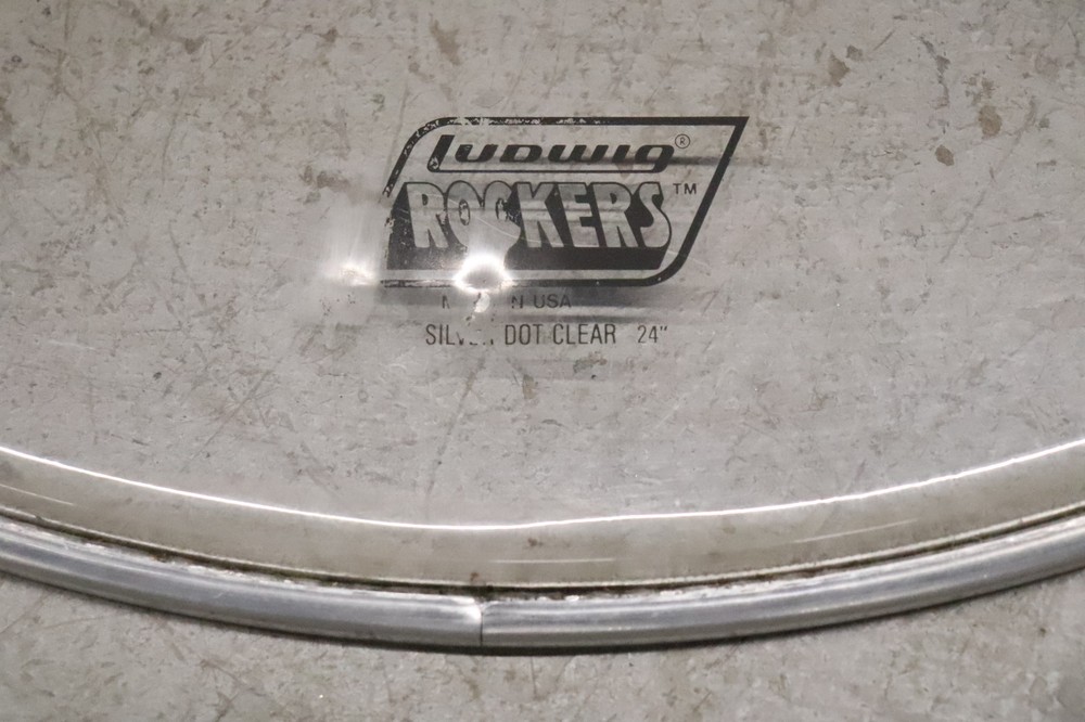 Ludwig 24" Rockers Silver Dot Clear Drum Head