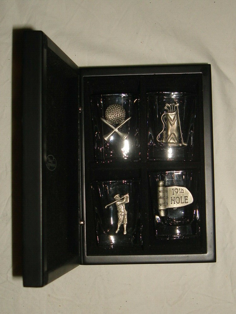 NEW Things Remembered Personalized "DAD"  4 pc Golf Shot Glass Set