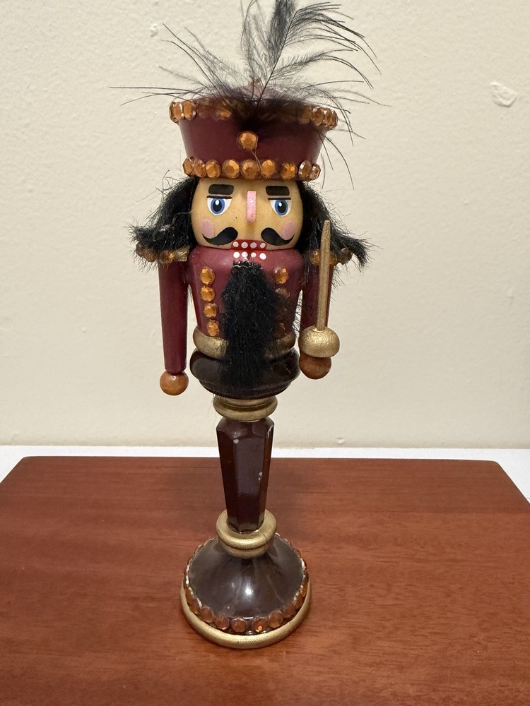 Modern Nutcracker Figurines Lot Of 6￼￼
