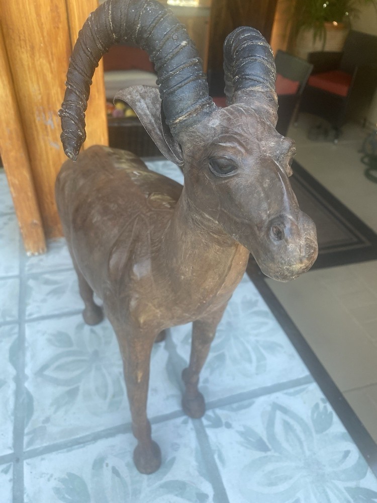 Leather Horned Deer Buck Piece