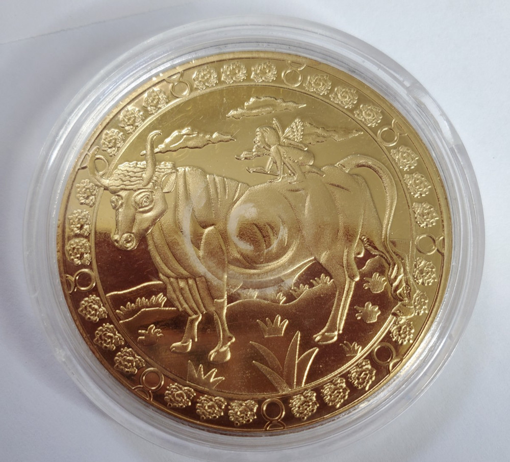Taurus Zodiac Medallion round