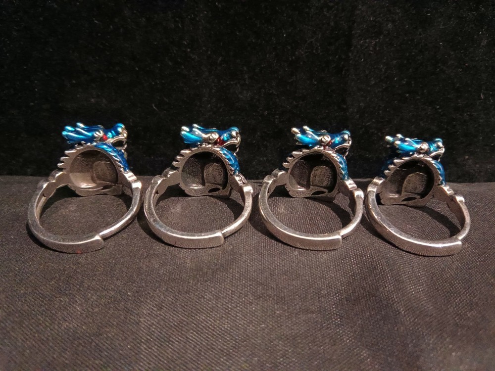 4 Pcs Fine Hand Made Chinese Silver *Dragon* Rings