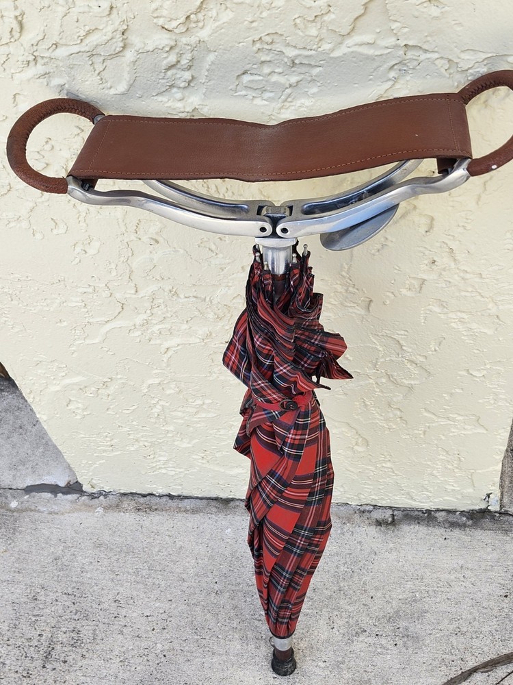 Golf Umbrella w/ Leather Seat