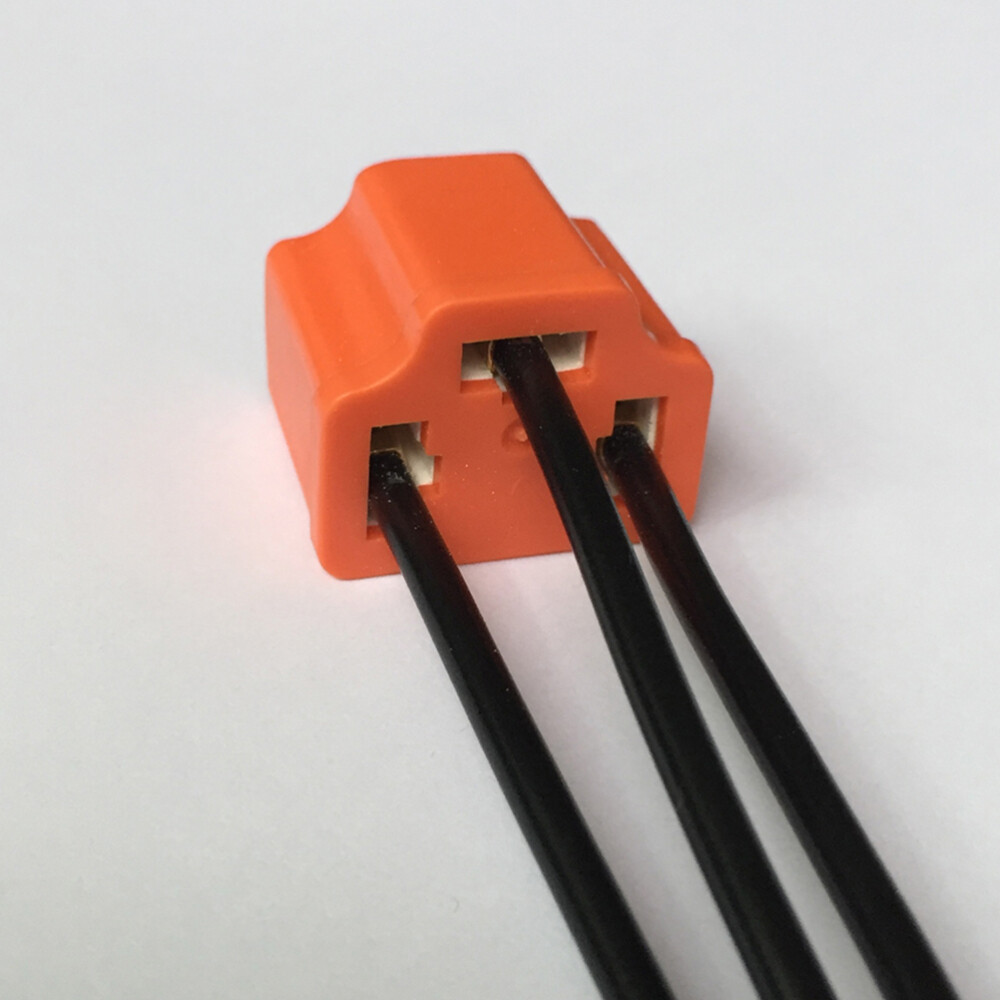 2 Pcs Flasher Sockets Safe and Efficient Relay Impact Molded