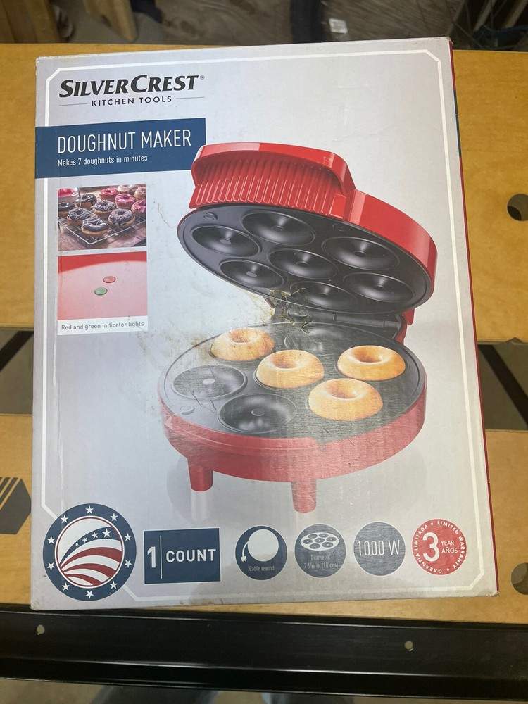 SilverCrest Kitchen Tools Doughnut Maker - 1000W - Makes 7 Doughnuts.Preowned