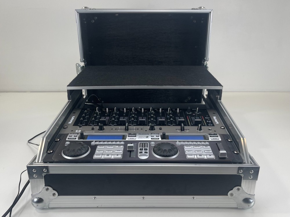 Numark C3 USB DJ Mixer - DMC 2 Software controller- In Flight Case