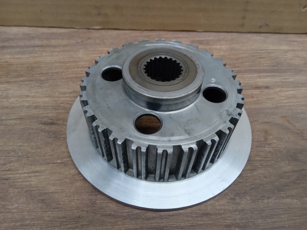 xlx250 clutch hub , ENGINE NUMBER MD08E