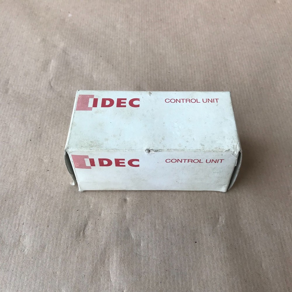 IDEC APN118W CONTROL UNIT PILOT LIGHT