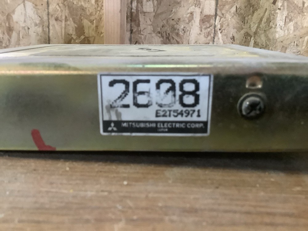 Mitsubishi Pickup MD 102608 Transmission Control Module (4571)