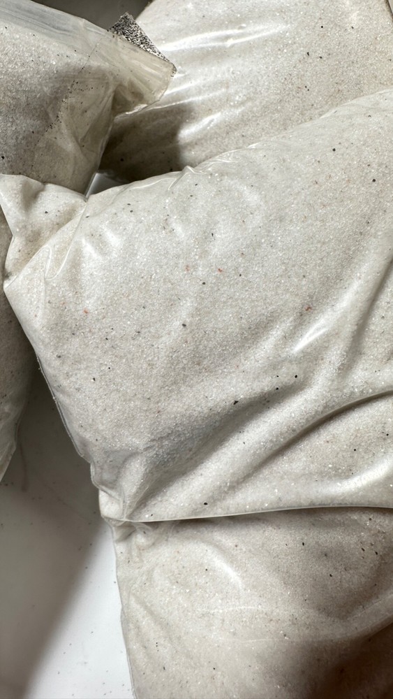 x1 Colored Sand 2lb per bag WHITE
