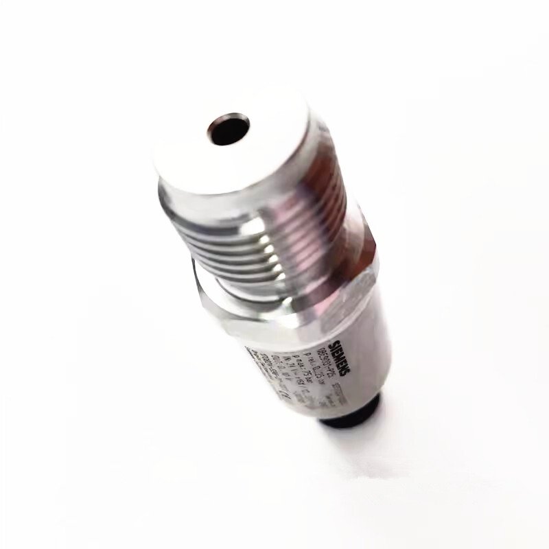 1pcs SIEMENS Water Pipe Pressure Sensor Transmitter QBE9001-P25