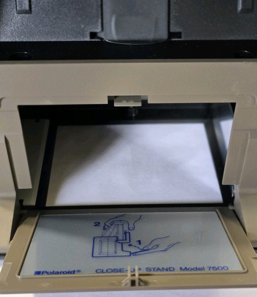 Polaroid Close-Up Stand Duplicateur -use w/image system, spectra system camera