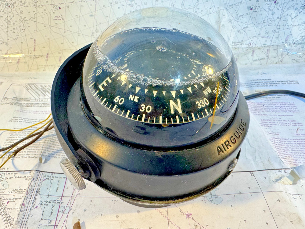 Vintage Airguide Compass