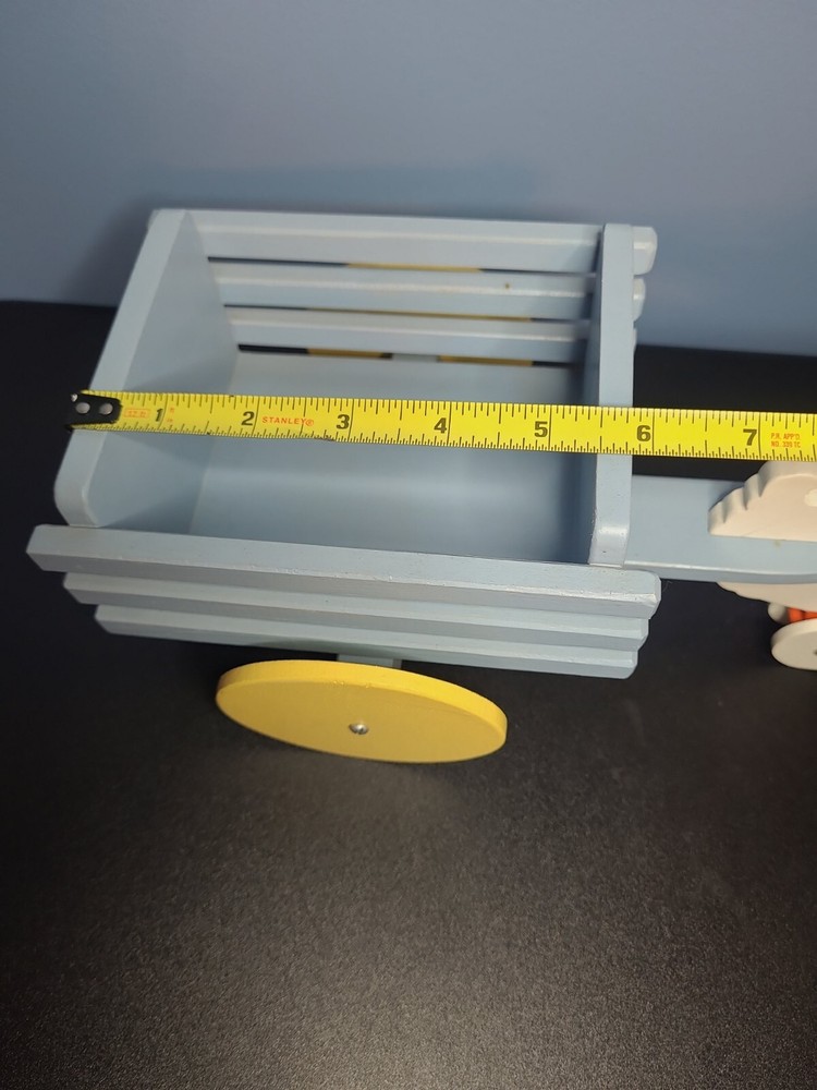 Vintage Duck Wooden l Pull Toy Easter Candy Container