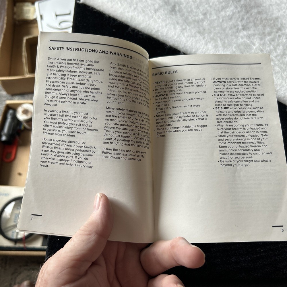 Smith & Wesson Revolvers Safety & Instruction Manual