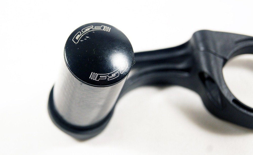 FSA Control Center / Out-Front 31.8mm Carbon Computer Mount