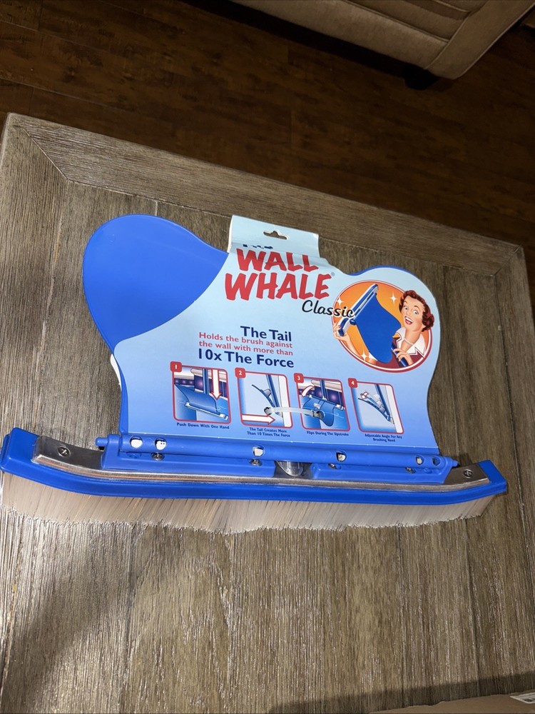 The Wall Whale 18" Swimming Pool Brush