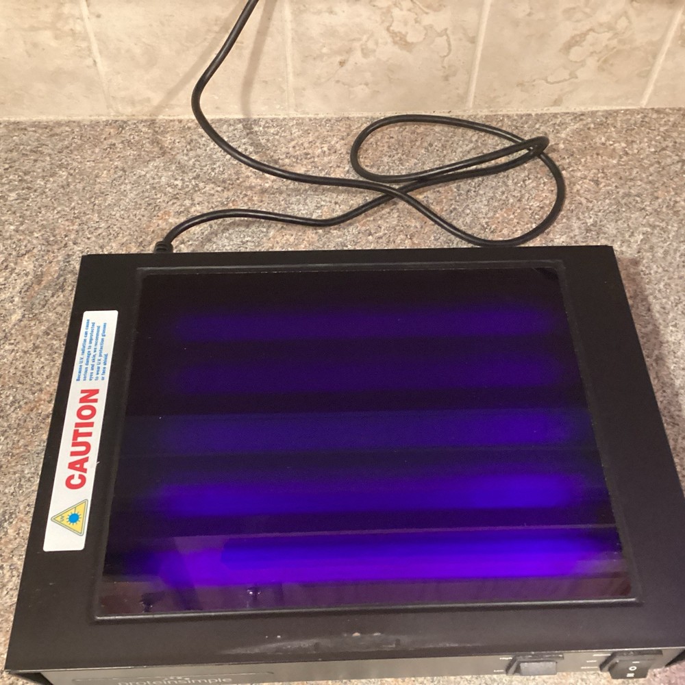 Protein Simple ATI26D Transilluminator