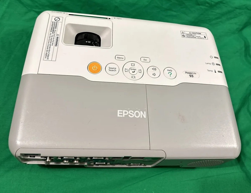 Epson POWERLITE 93 LCD Projector
