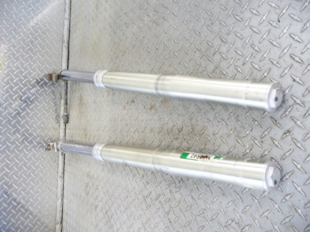Yamaha YZ250 Fork Set with Axle #351