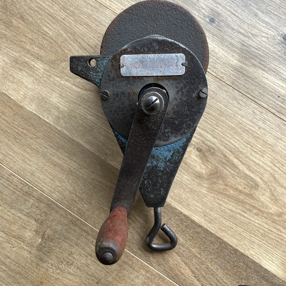 vintage iron hand cranked grinder