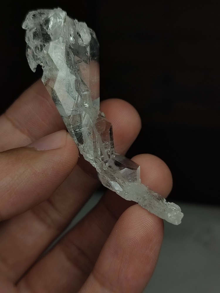 Faden Quartz Crystal With Beautiful Luster & Unique Growth-Pk