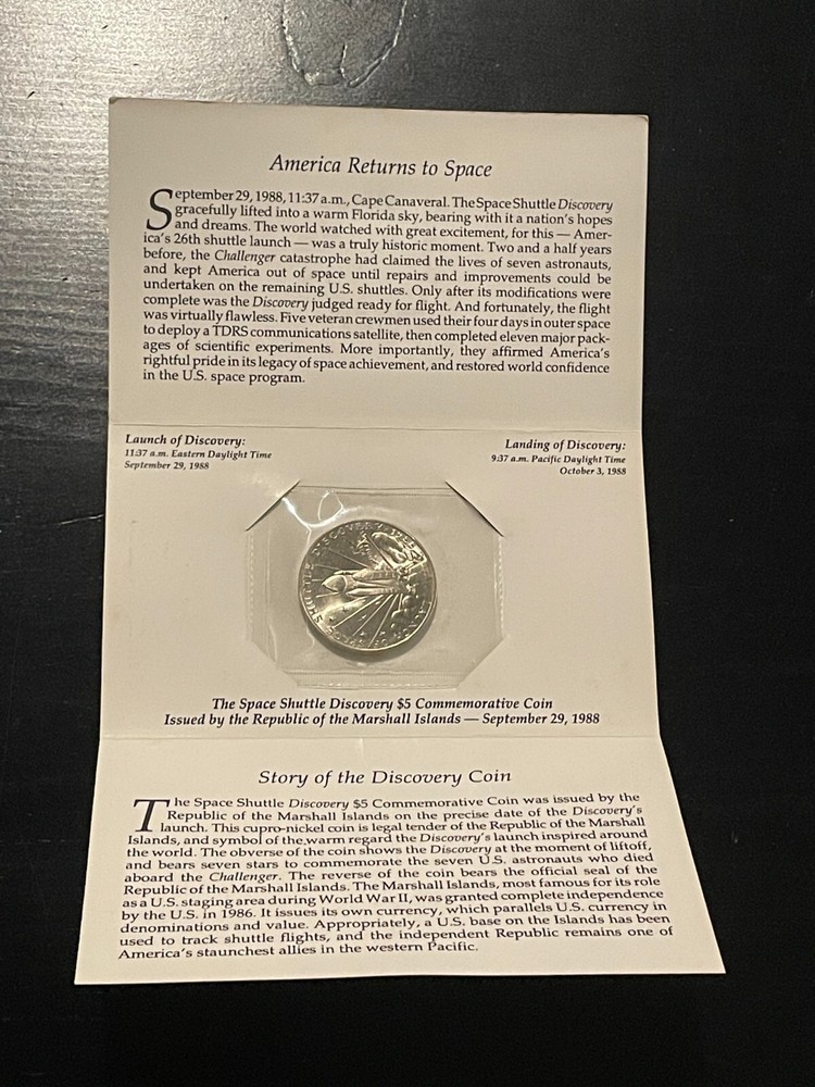 1988 Space Shuttle Discovery $5 Commemorative Coin Marshall Islands (A)