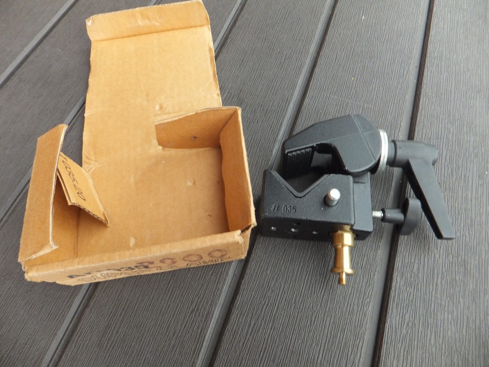 Bogen 2900 Super Clamp Art. 035 W/ Standard Stud - Lighting Support