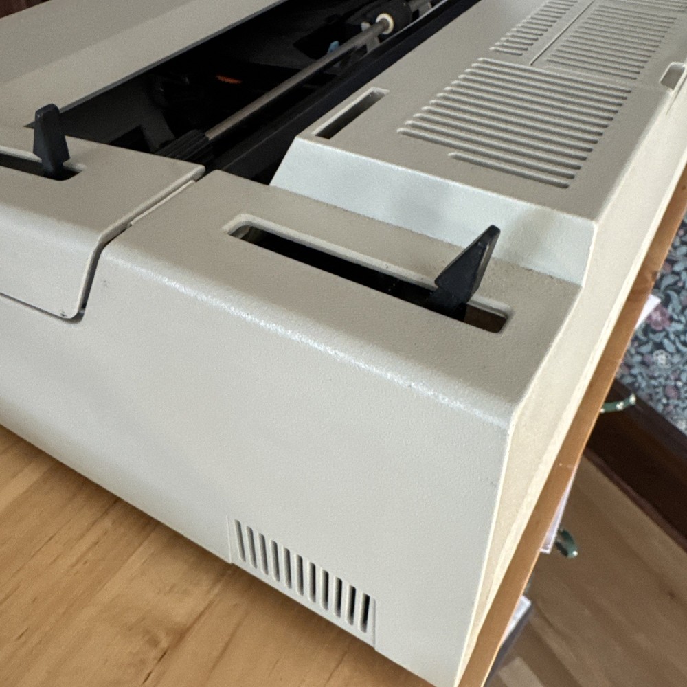 Clean Working IBM Wheelwriter 6 Electronic Memory Typewriter