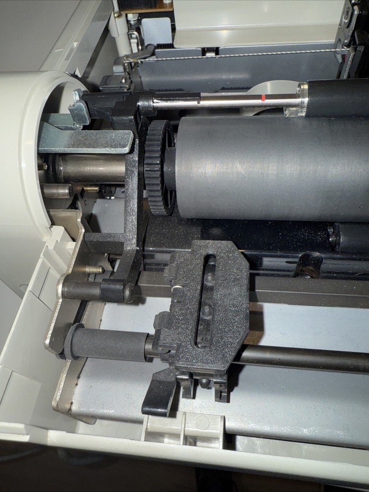 Apple ImageWriter II Printer A9M0320 Parts/ Missing Back & Front Cover. Read!!