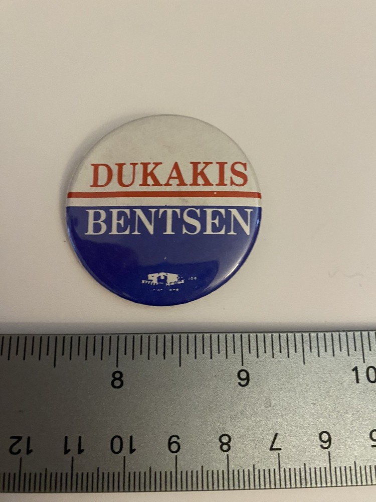 Dukakis Bentsen Pin Back Button P111