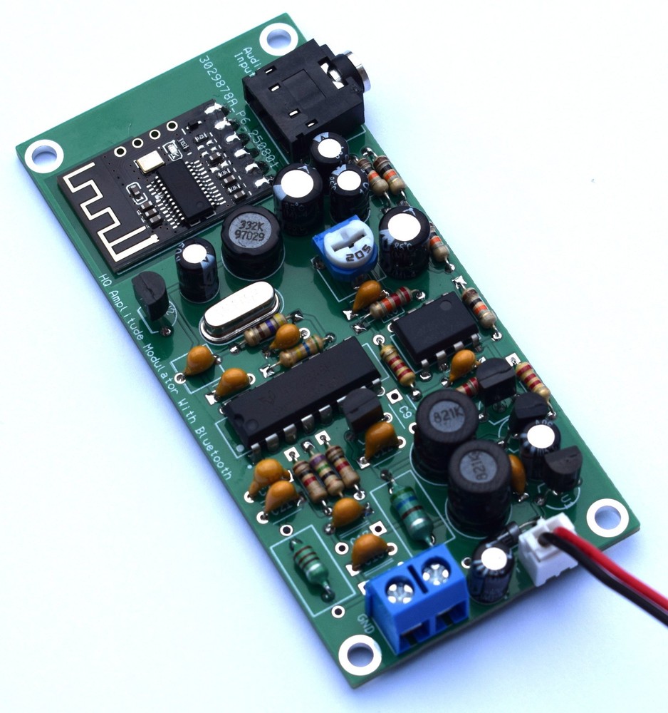 SW 6000 KHz AM Radio Transmitter/Modulator With Bluetooth And Line Input