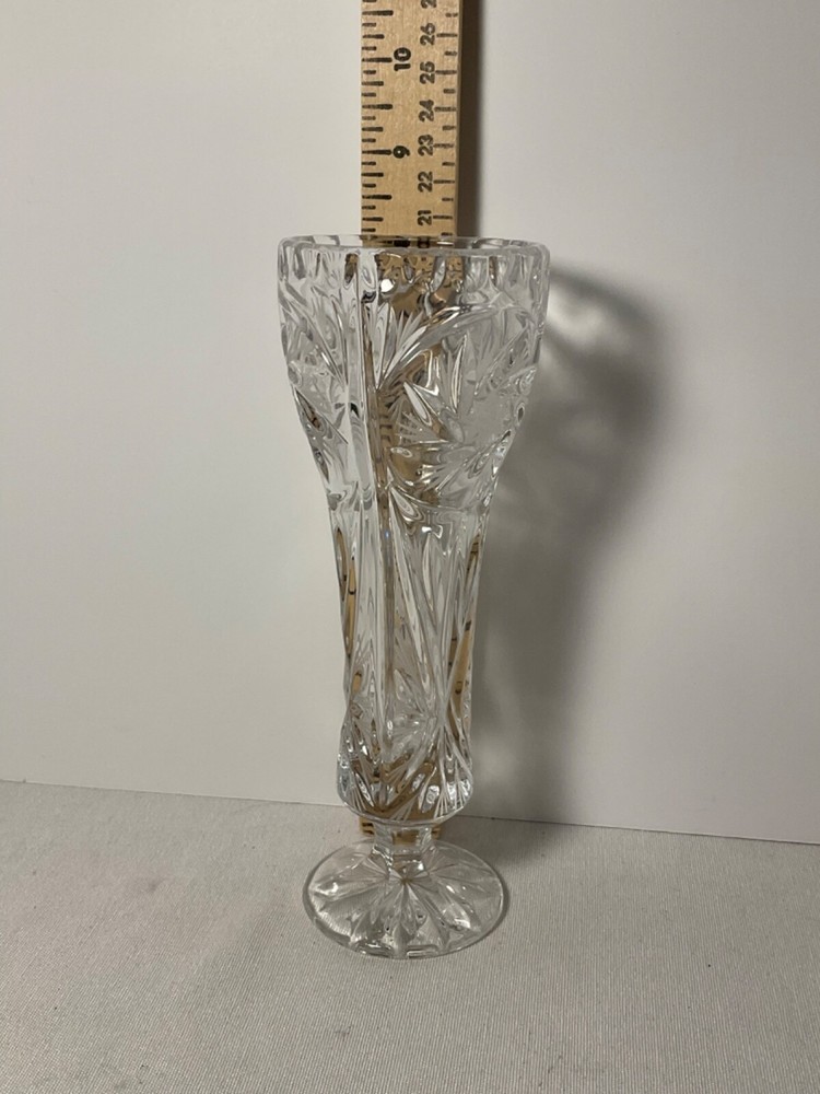 Pinwheel crystal 8" bud vase Decorative etching