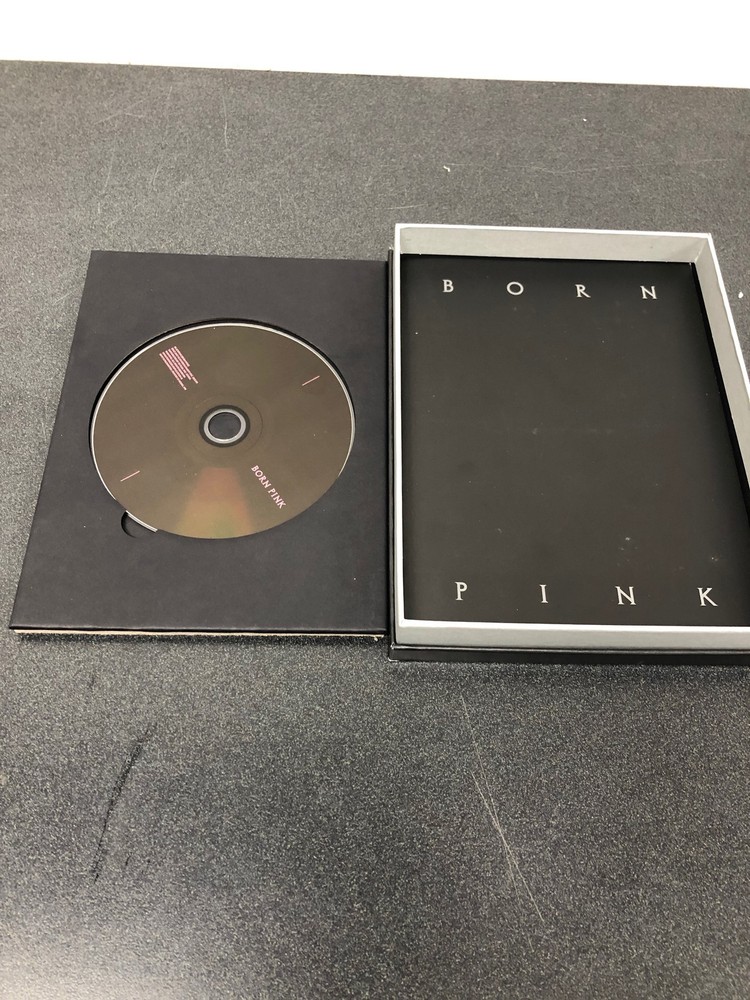 Blackpink - born pink (black version b) (target exclusive, cd