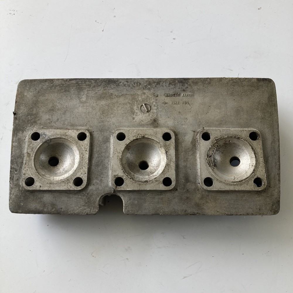 Suzuki GT380 Cylinder Head OEM