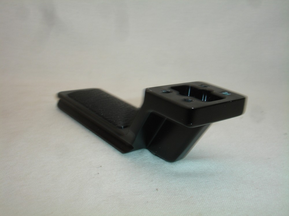 Benro LP85C Replacement Foot For Select Canon Lenses