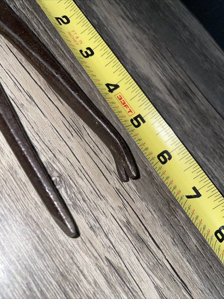 Oak leaf small end nippers pry bar nail puller vintage 6"