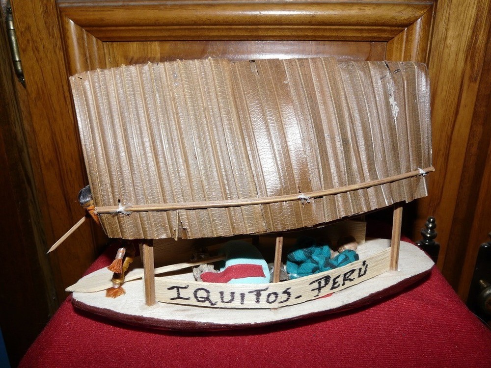 PERU AMAZON INDIAN BALSA BOAT