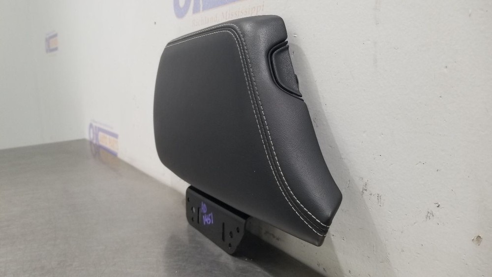 16 DODGE CHALLENGER SRT FRONT FLOOR CENTER CONSOLE LID BLACK LEATHER