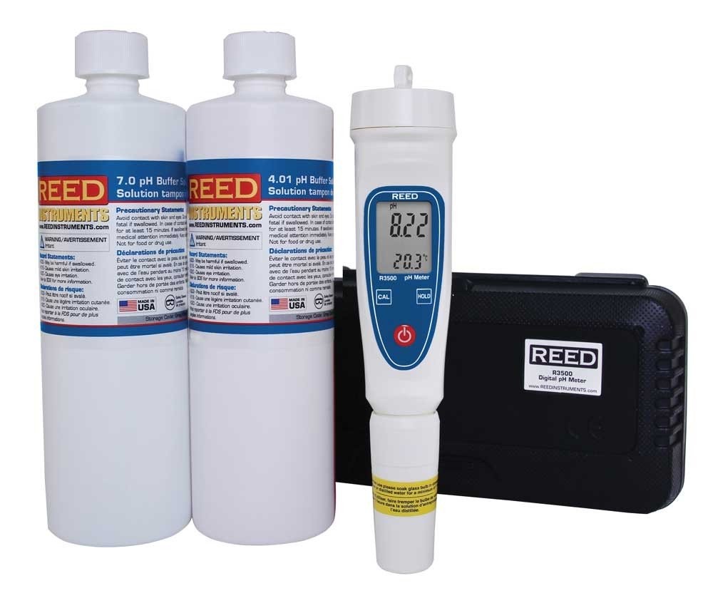 REED Instruments R3500-KIT pH Meter and 4pH/7pH Buffer Solution Kit