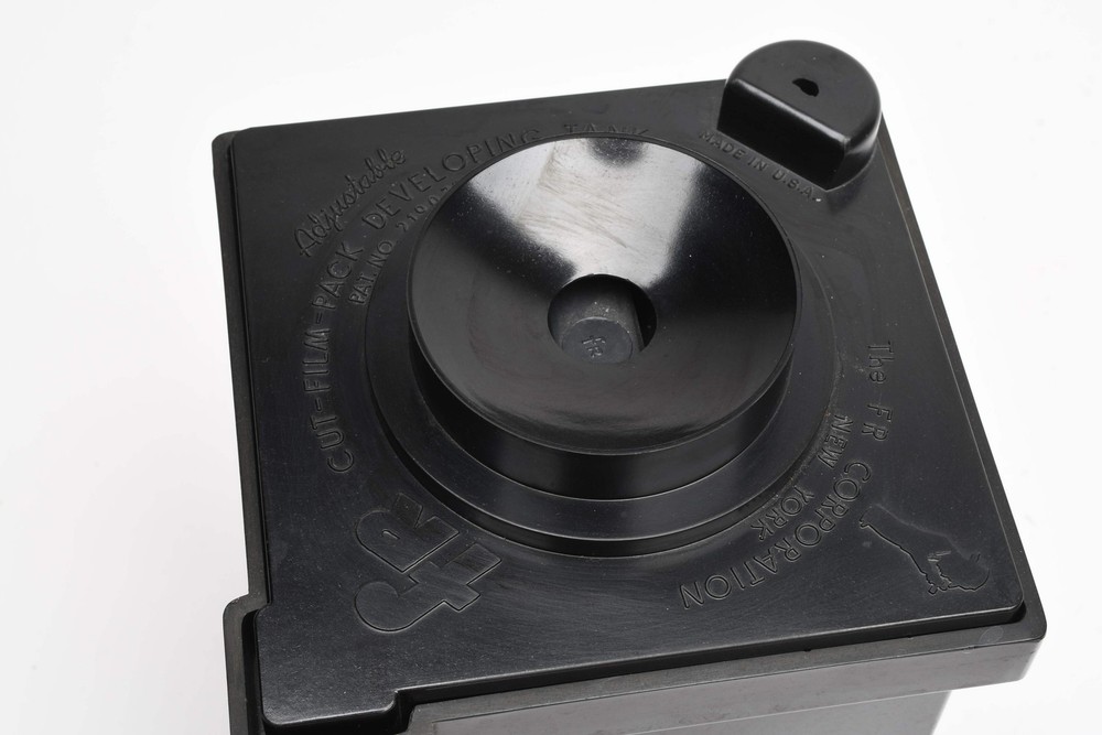 FR Cut film pack developing tank, clean, complete