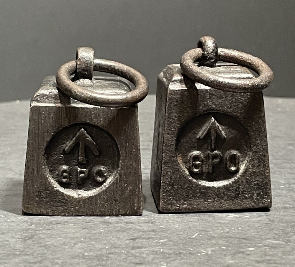 Vintage GPO Weights Two 1/2 Pound